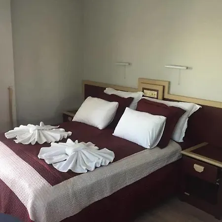 Hotel Cy Karsiyaka 3*