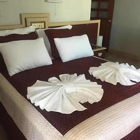 Hotel Cy Karsiyaka
