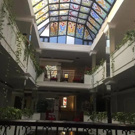 Cy Karsiyaka Hotel